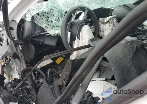 2021 Hyundai Elantra Sel z USA, uszkodzony, nr VIN 5NPLM4AG9MH022110